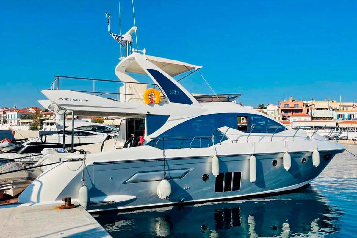 2016 Azimut 52 
