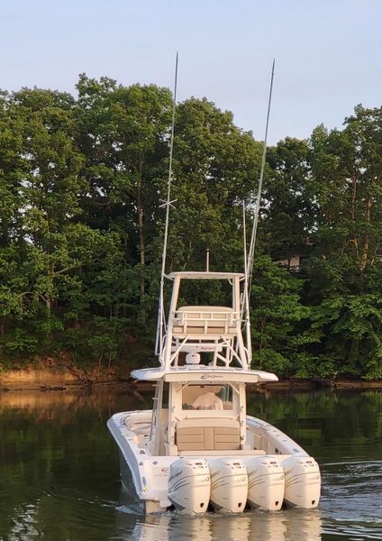 2020 Boston Whaler 380 Outrage