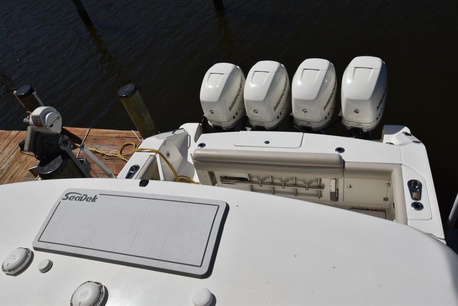 2020 Boston Whaler 380 Outrage