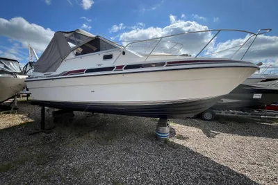 1989 Fairline Carrera 24