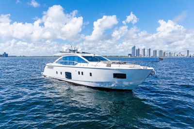 Yacht