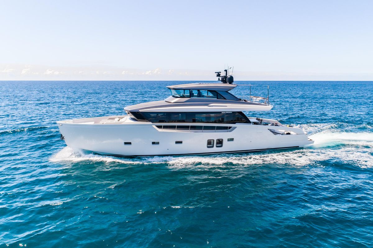 2021 Sanlorenzo 77 