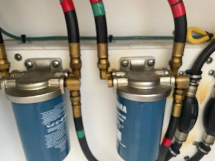 Sea Horse Yacht Photos Pics Dual fuel filters