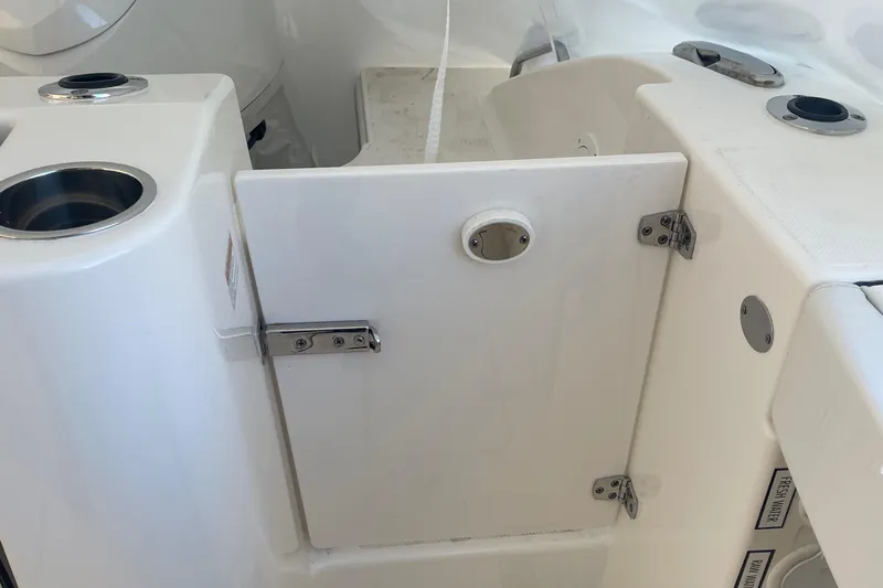 Sea Horse Yacht Photos Pics Stern boarding door