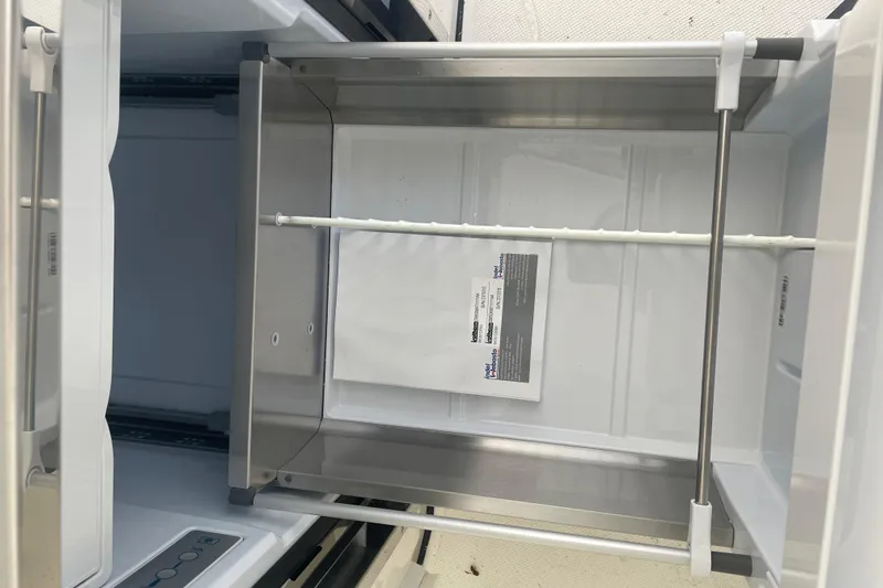 Sea Horse Yacht Photos Pics Refridgerator in helm deck