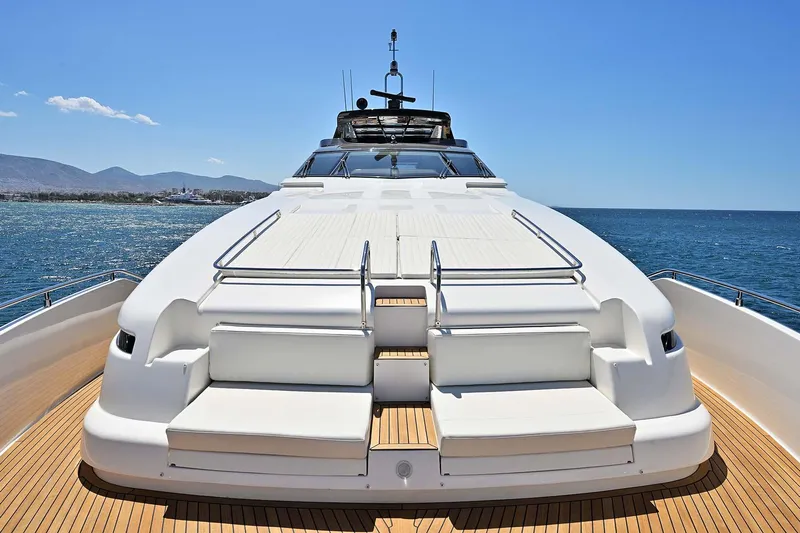 Blue Dodo Yacht Photos Pics FERRETTI_YACHTS_960_BLUE_DODO