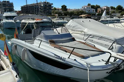 2022 Beneteau Flyer 8 SUNdeck