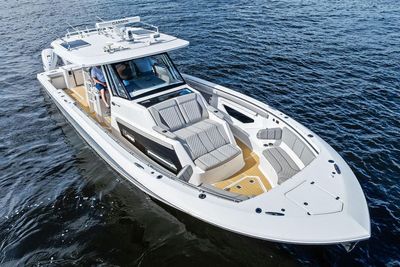 Yacht