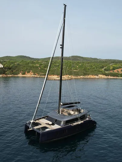 Naoma Yacht Photos Pics 