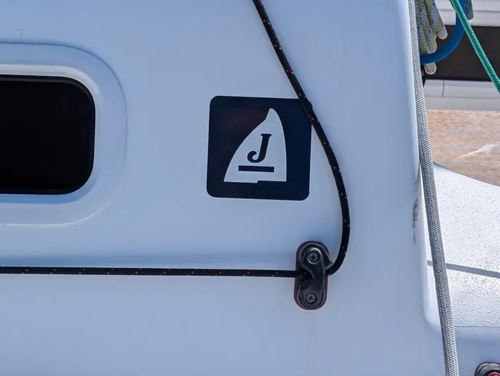 Blue Yonder Yacht Photos Pics J 112e Blue Yonder