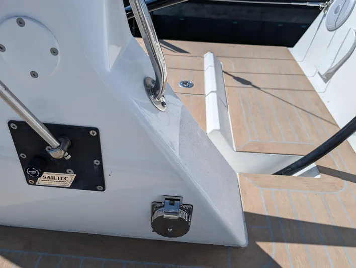 Blue Yonder Yacht Photos Pics J 112e Blue Yonder