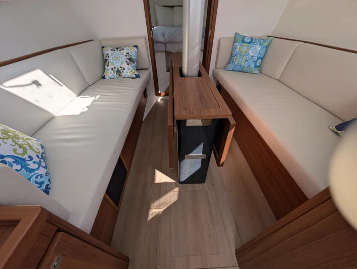 Blue Yonder Yacht Photos Pics J 112e Blue Yonder