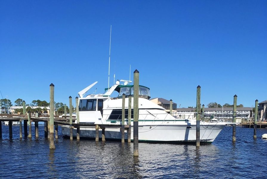 1989 Camargue Cockpit Motor Yacht