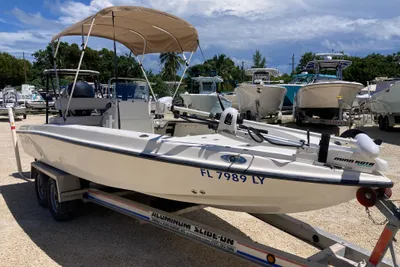 Young Boats 20 CC