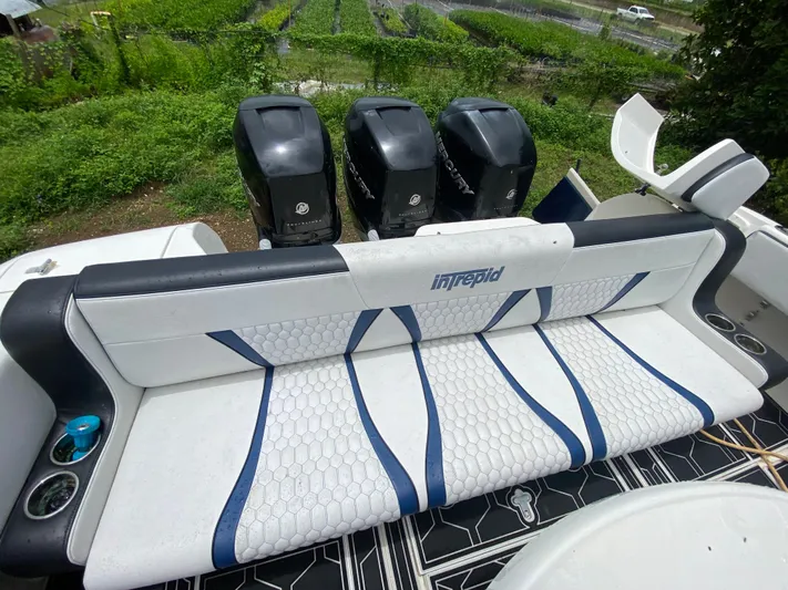  Yacht Photos Pics 2008 Intrepid 390 Sport Yacht with triple Mercury outboard engines and stylish seating.