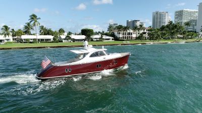 Yacht