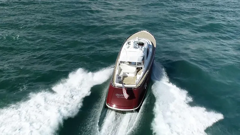 Gazelle Yacht Photos Pics 2014 Zeelander Z44 yacht cruising on open water, creating a dynamic wake.