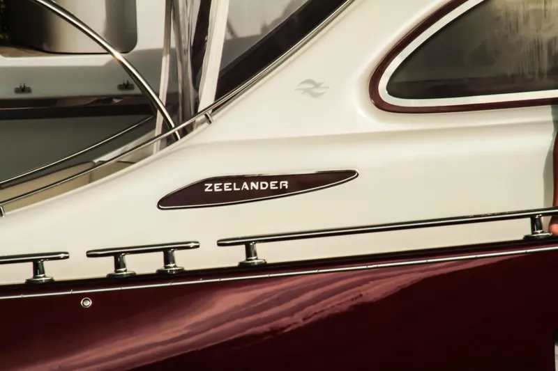 Gazelle Yacht Photos Pics 2014 Zeelander Z44 yacht, elegant design with sleek lines and polished finish.