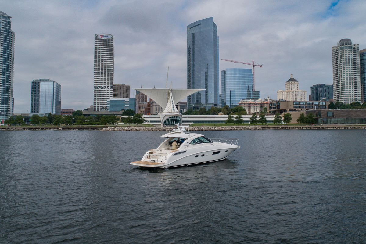 2009 Sea Ray 47 