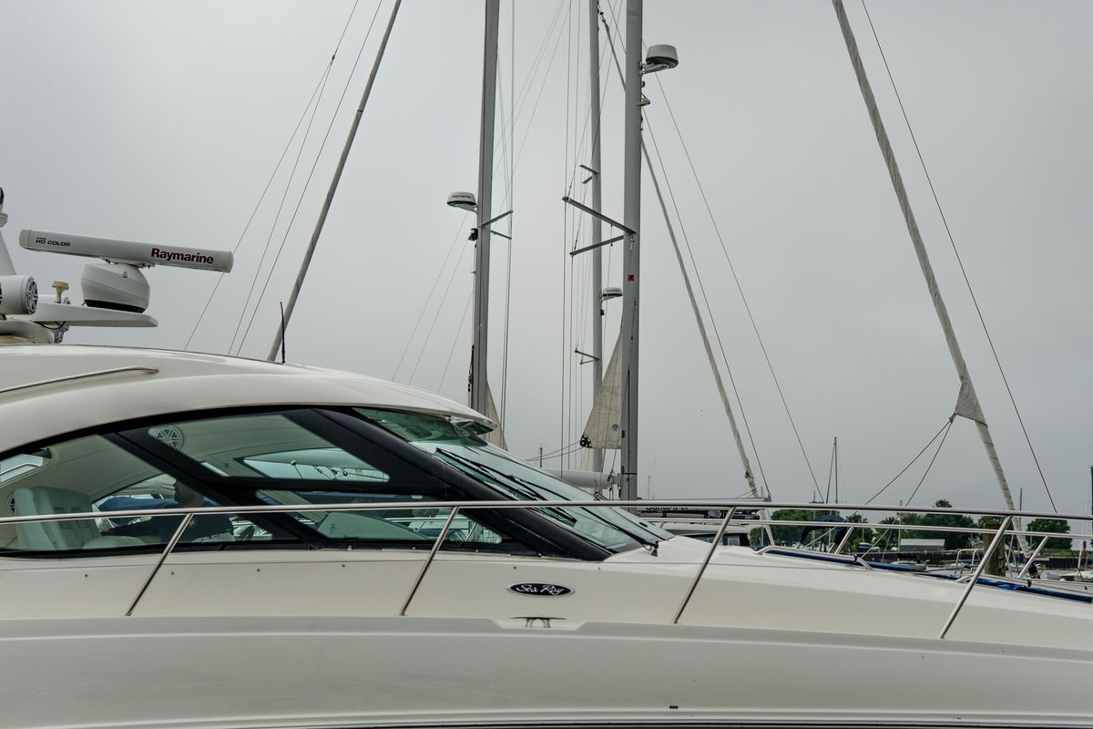2009 Sea Ray 47 