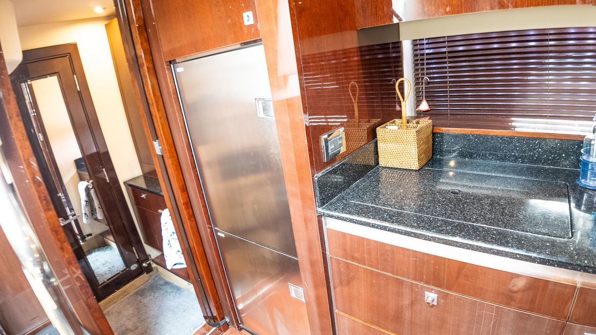 2009 Sea Ray 47 