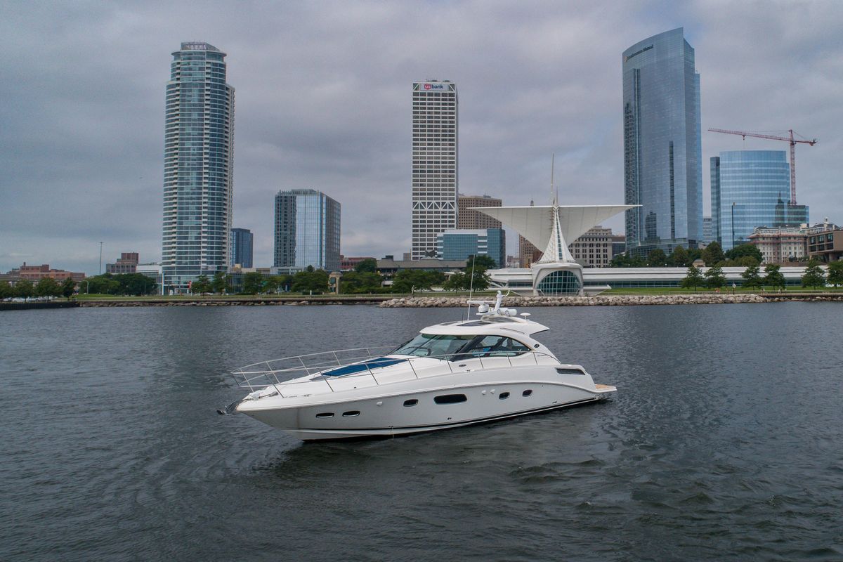 2009 Sea Ray 47 