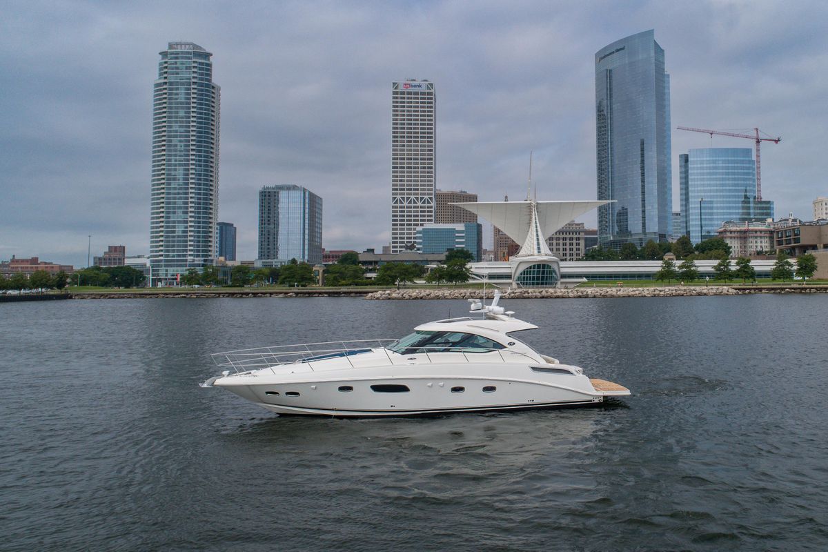 2009 Sea Ray 47 
