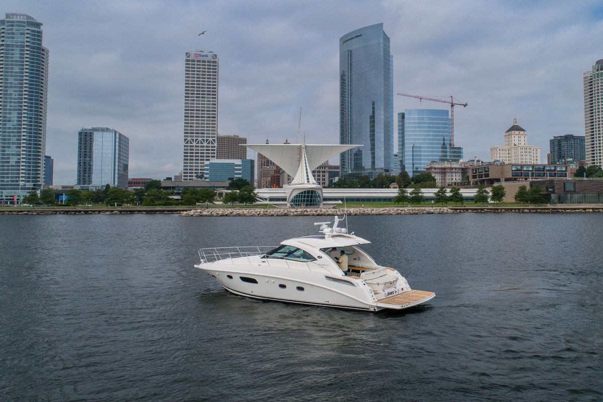 2009 Sea Ray 47 