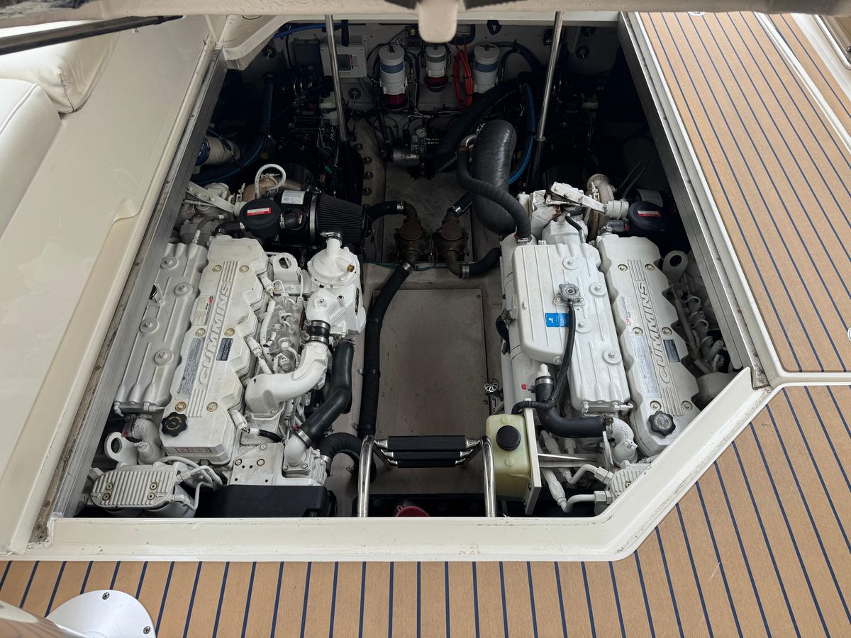2009 Sea Ray 47 