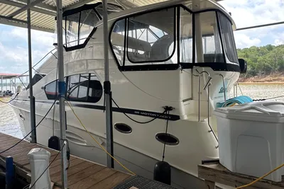 Silverton 35 Motor Yacht