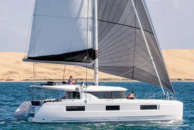 2024 Lagoon 46