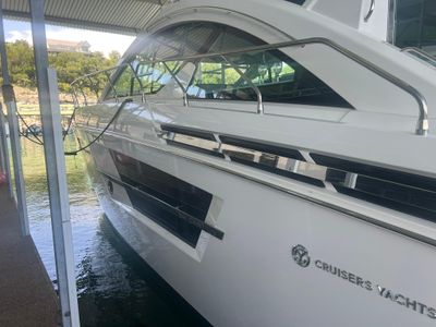 Yacht