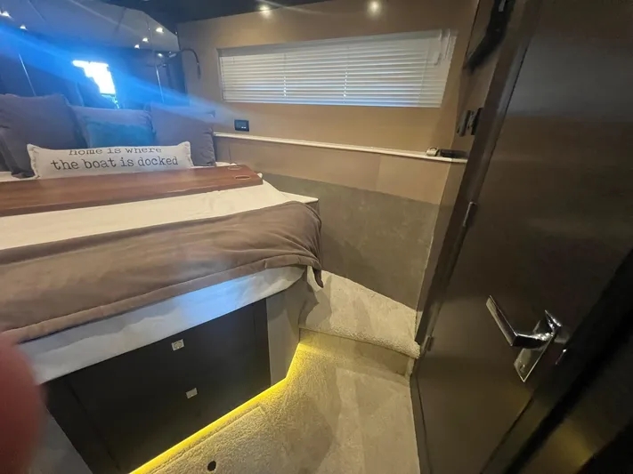 Mon Cheri Yacht Photos Pics Luxurious interior cabin of 2018 Cruisers Yachts 54 Cantius with cozy bedding.