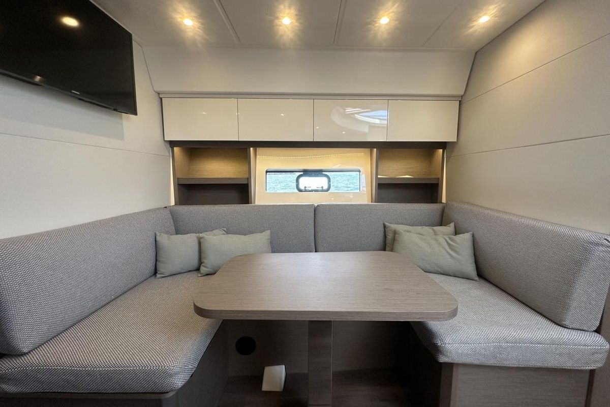 2022 Beneteau 48 