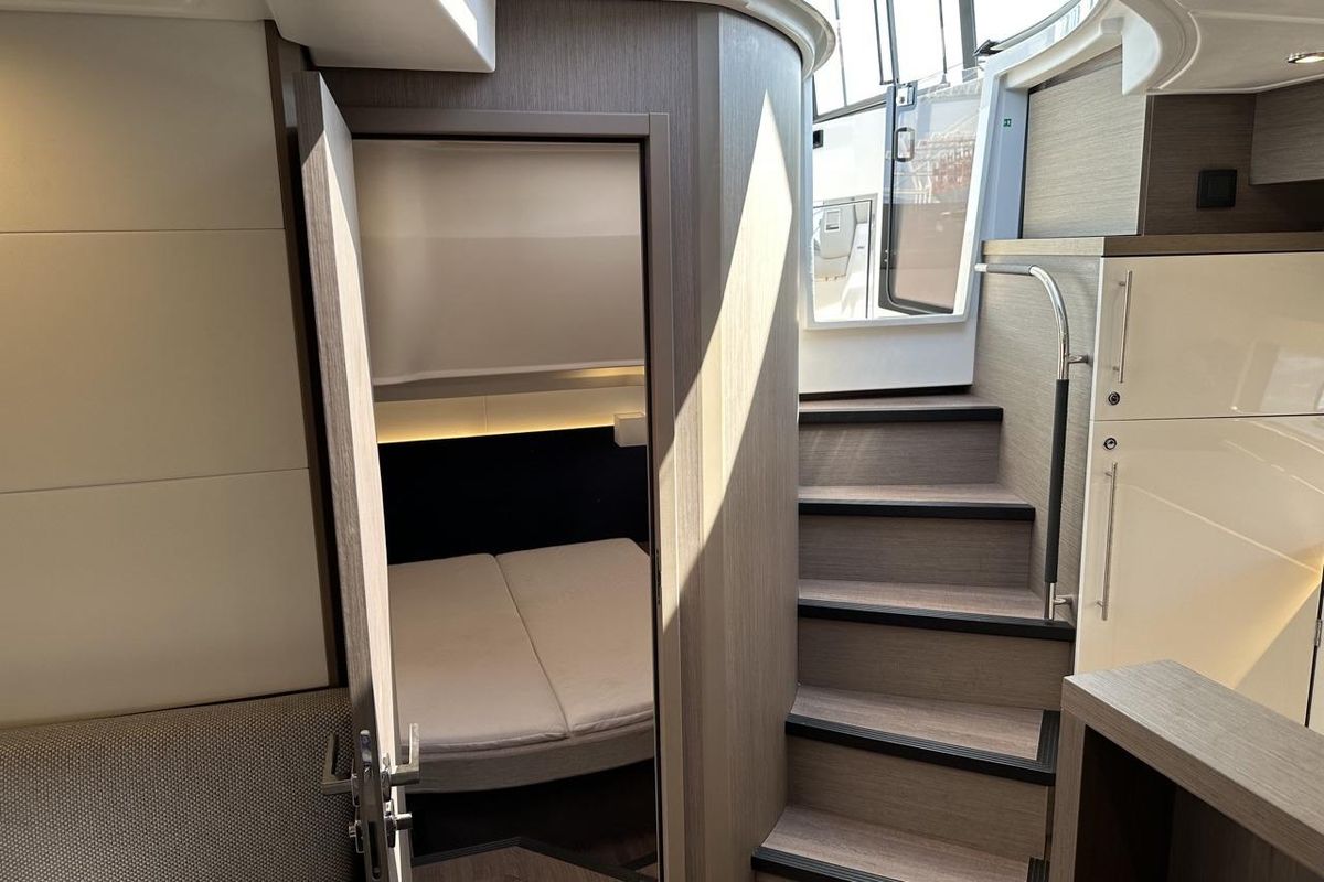 2022 Beneteau 48 