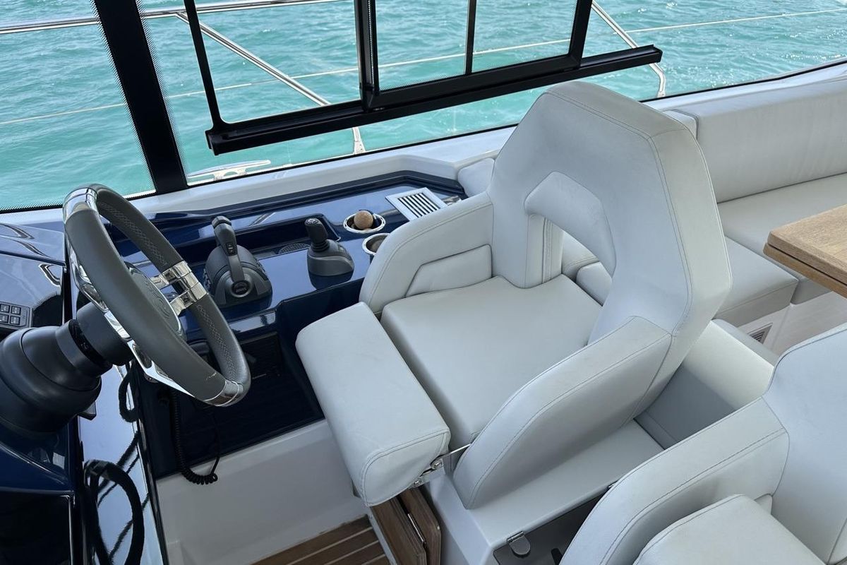 2022 Beneteau 48 