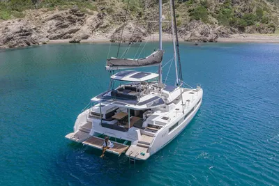 2025 Lagoon 51