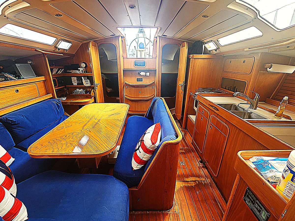 1990 Beneteau 42 