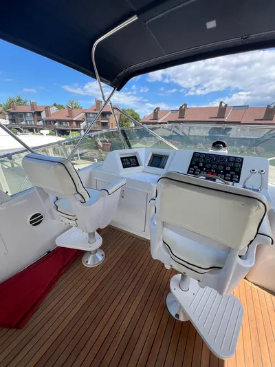 Pax III Yacht Photos Pics Flybridge Helm Area