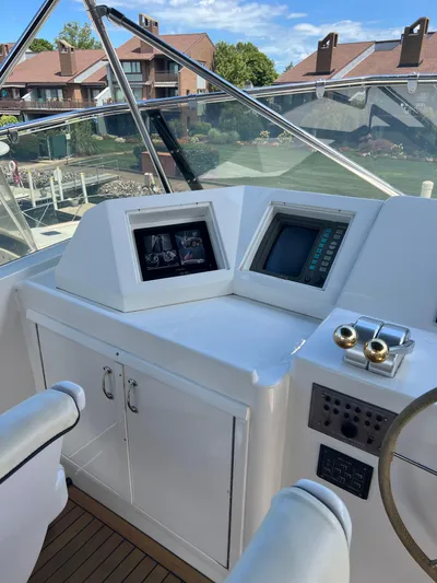 Pax III Yacht Photos Pics 