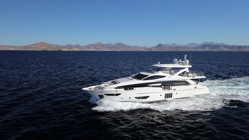 Indigo Yacht Photos Pics 