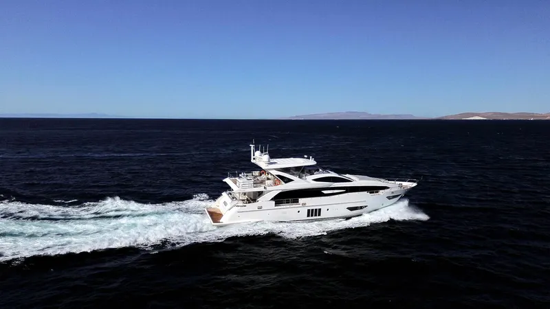 Indigo Yacht Photos Pics 