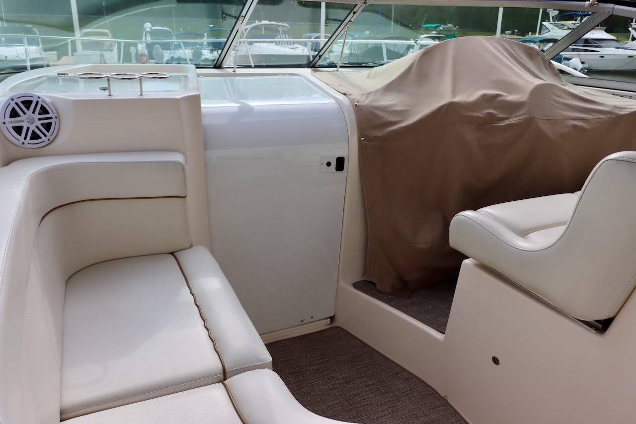 2006 Rinker 360 Express Cruiser Cruiser for sale - YachtWorld