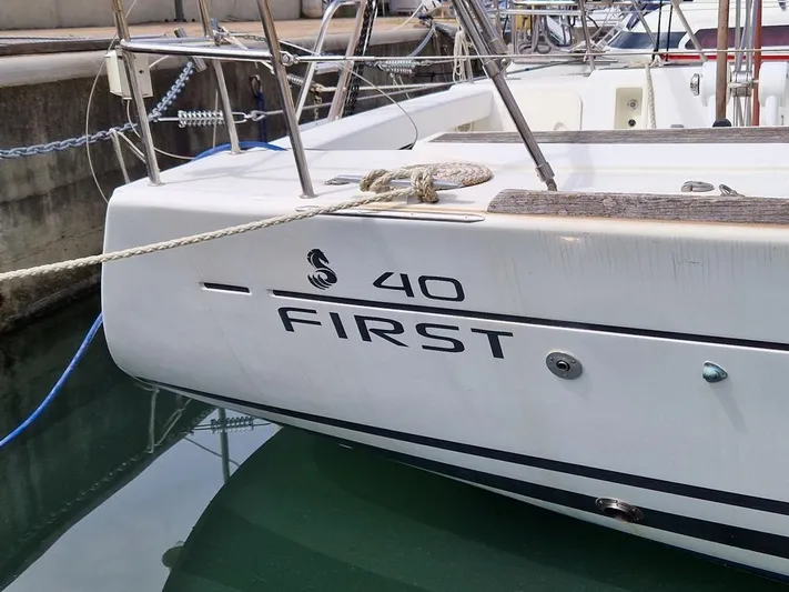  Yacht Photos Pics First 40 -SAILING2B