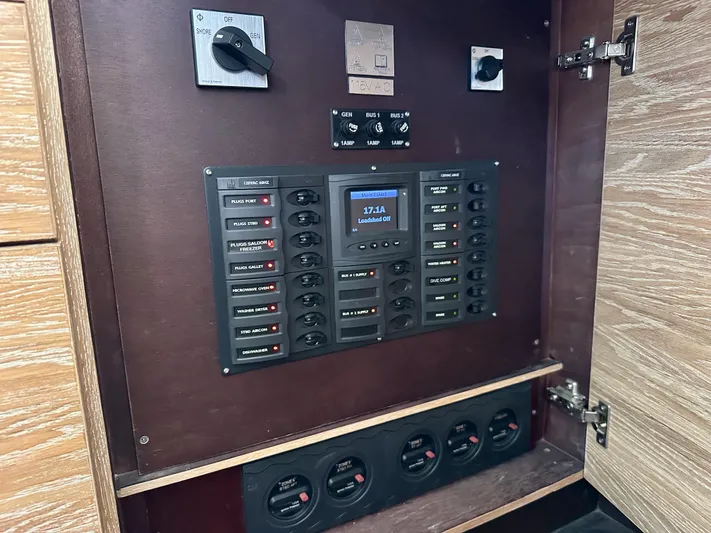 X Factor Yacht Photos Pics 