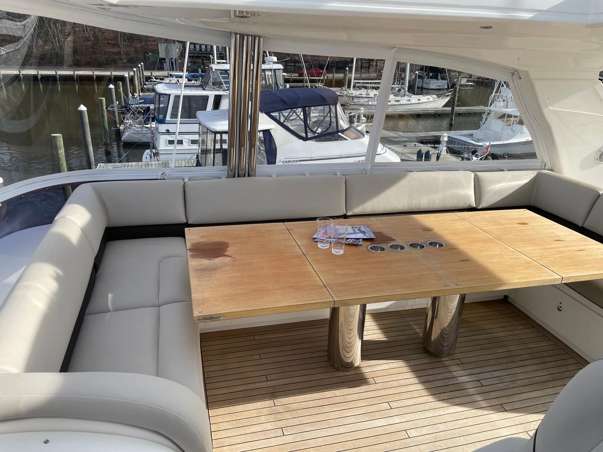 2012 Princess 72 