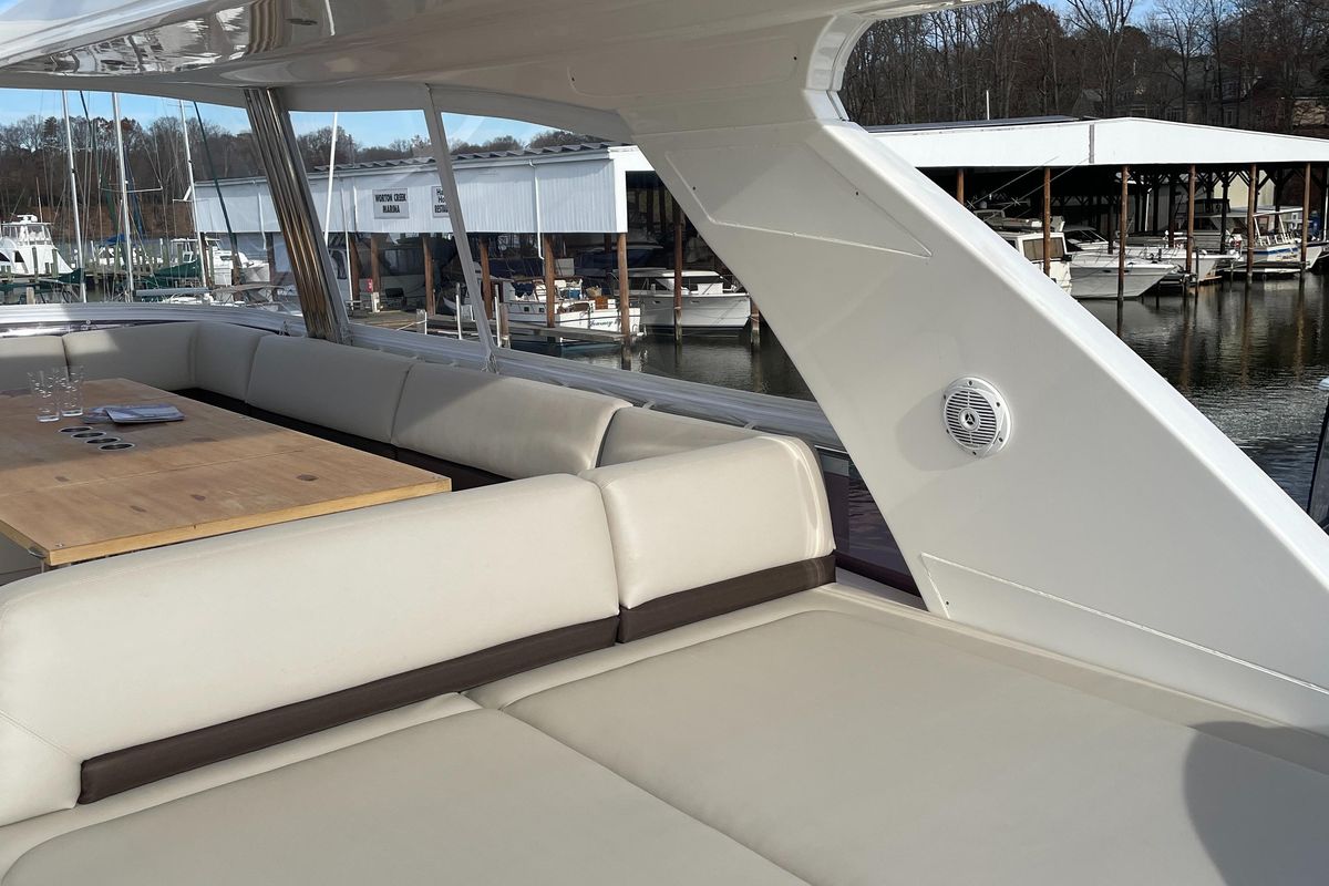 2012 Princess 72 