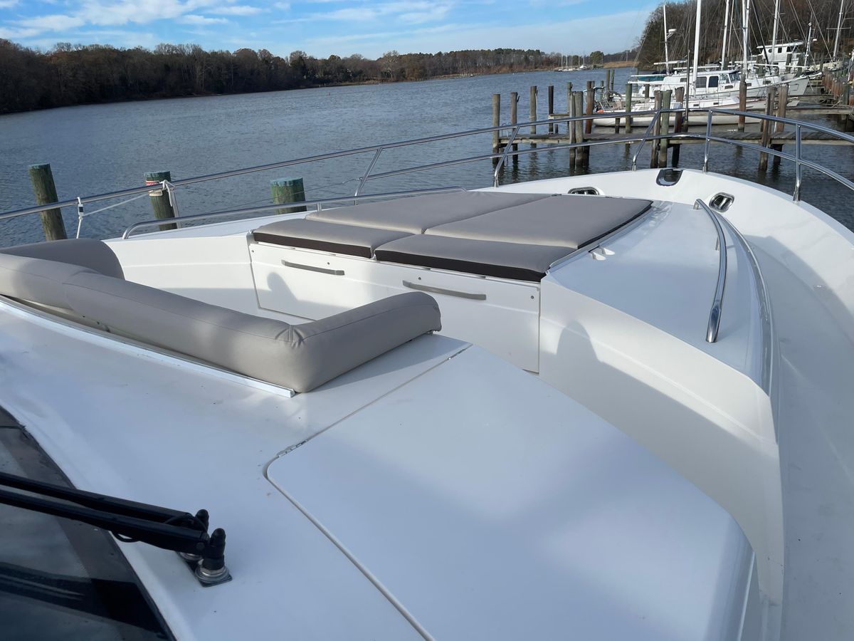 2012 Princess 72 