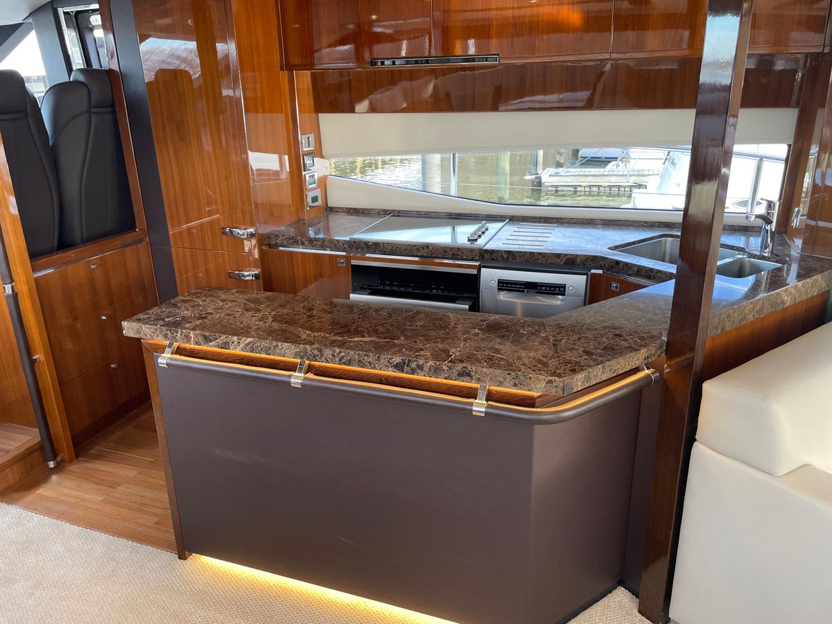 2012 Princess 72 