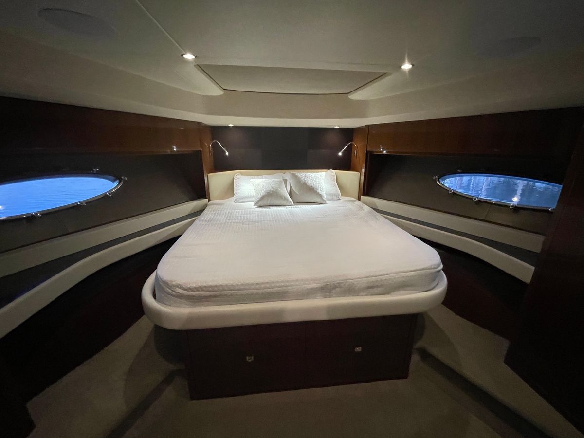 2012 Princess 72 